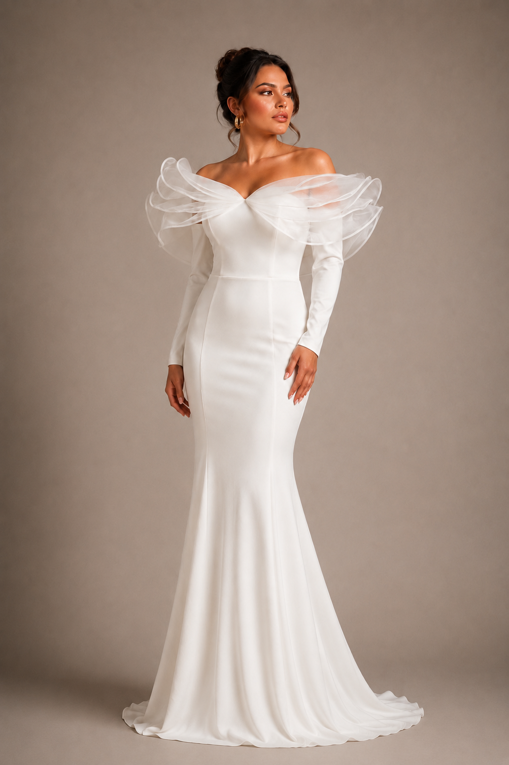 Grace meets timeless elegance in this breathtaking white mermaid gown Size M