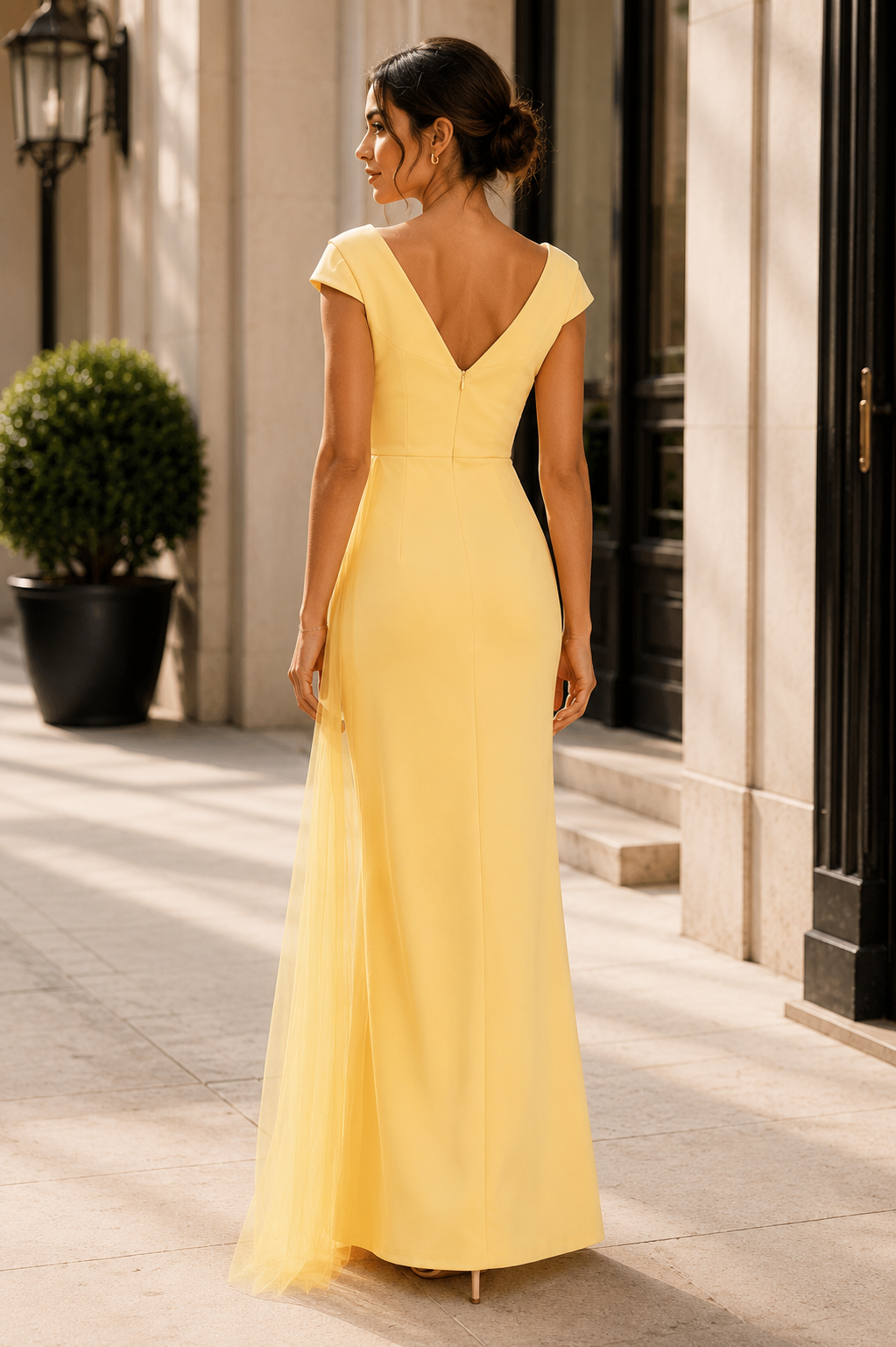 Timeless butter yellow maxi dress Size S