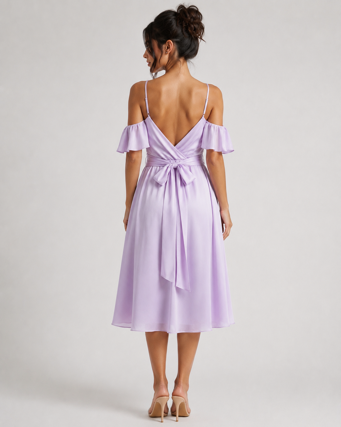 Graceful, feminine, and effortlessly elegant. Size S