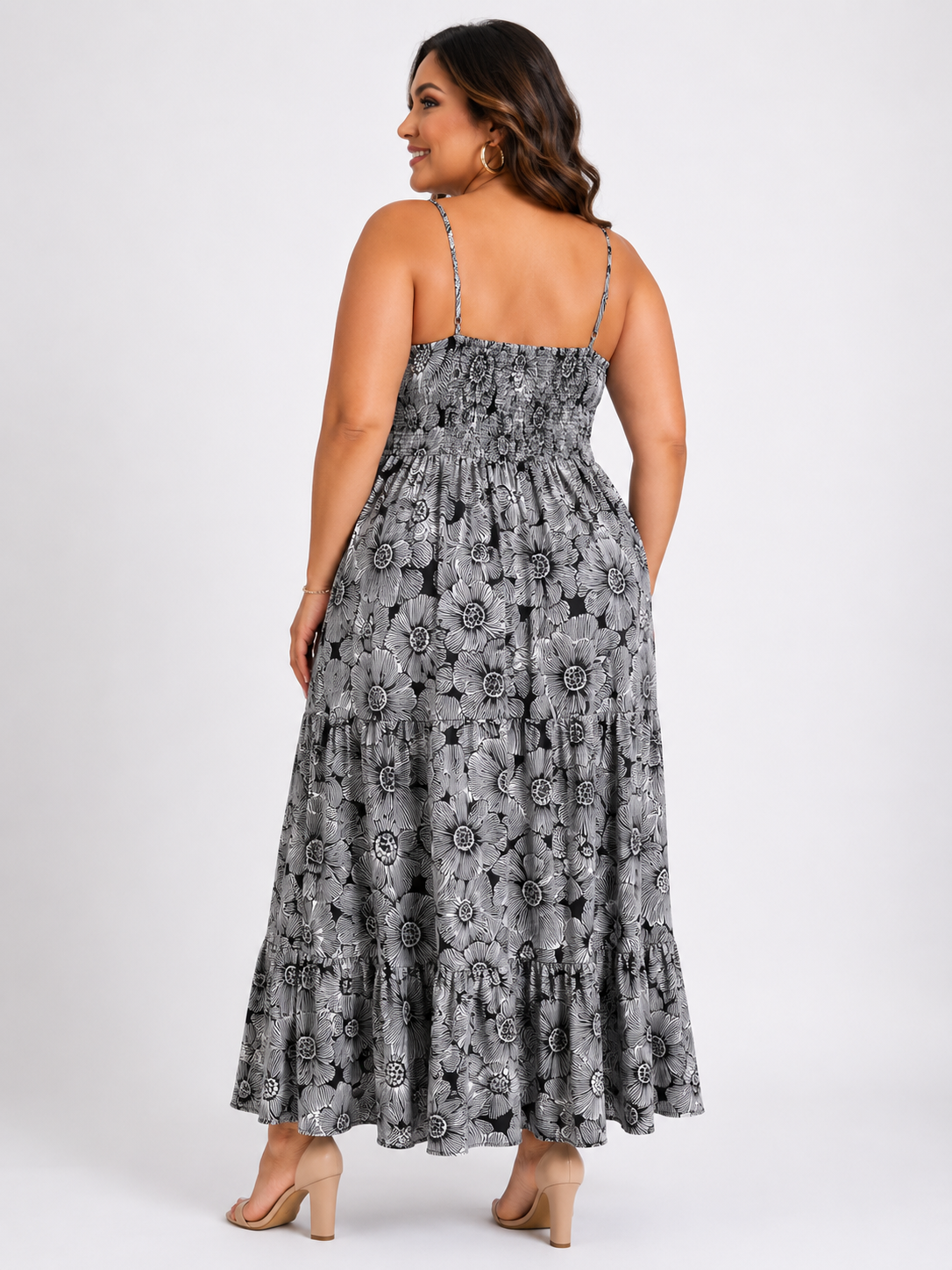 Elegant Black & Grey Floral Maxi Dress – Plus Size Size L