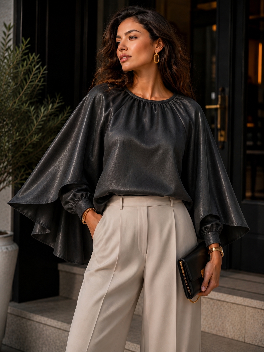 Elevate your wardrobe with effortless sophistication. Size M