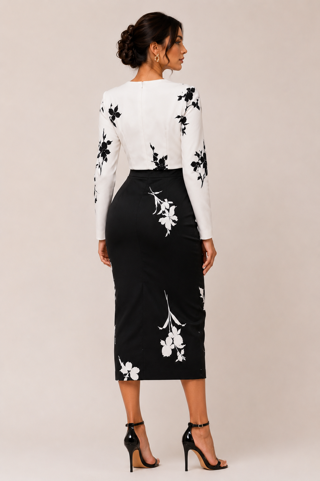 Elegant Black & White Floral Midi Dress Size M