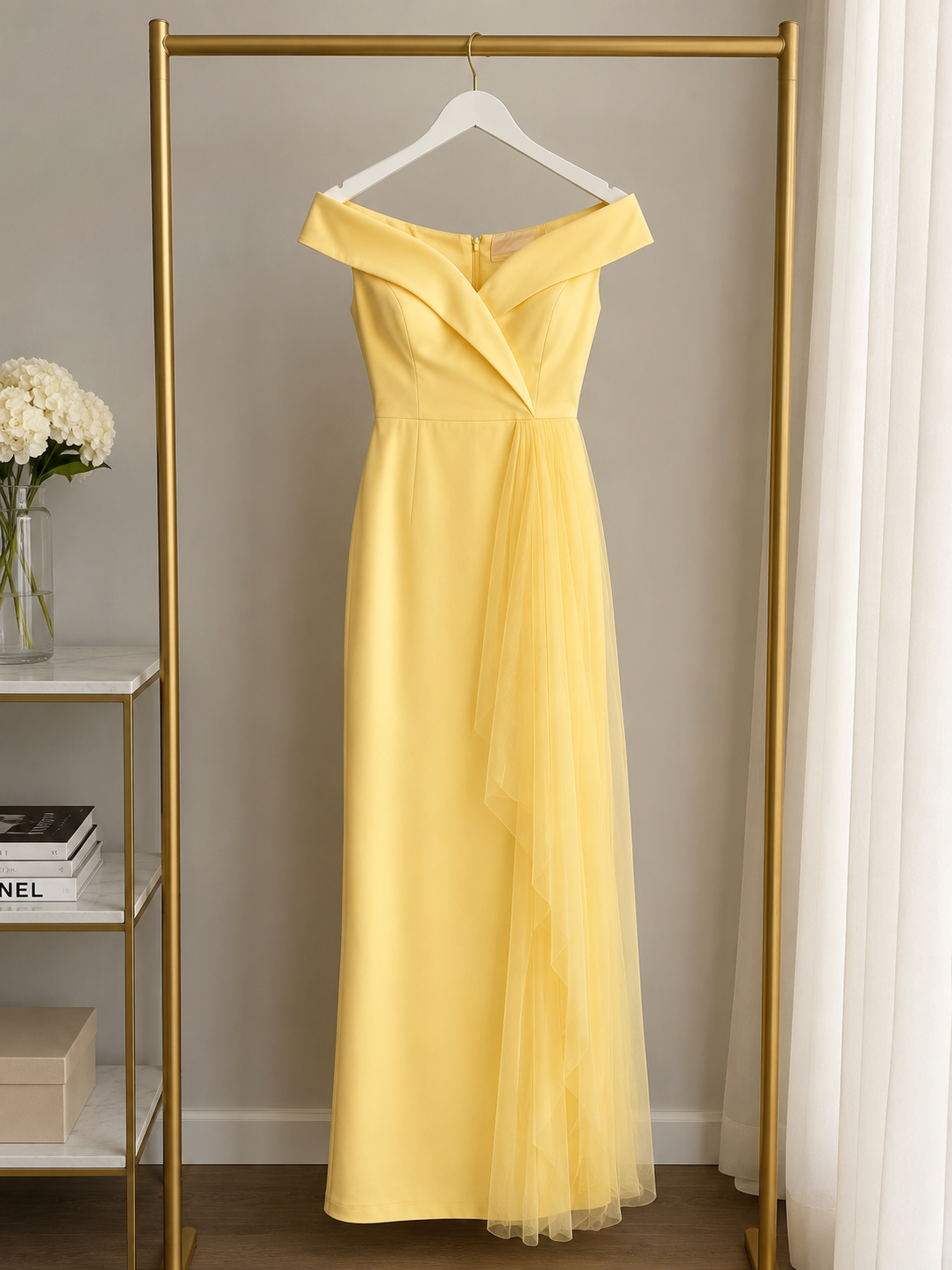 Timeless butter yellow maxi dress Size S