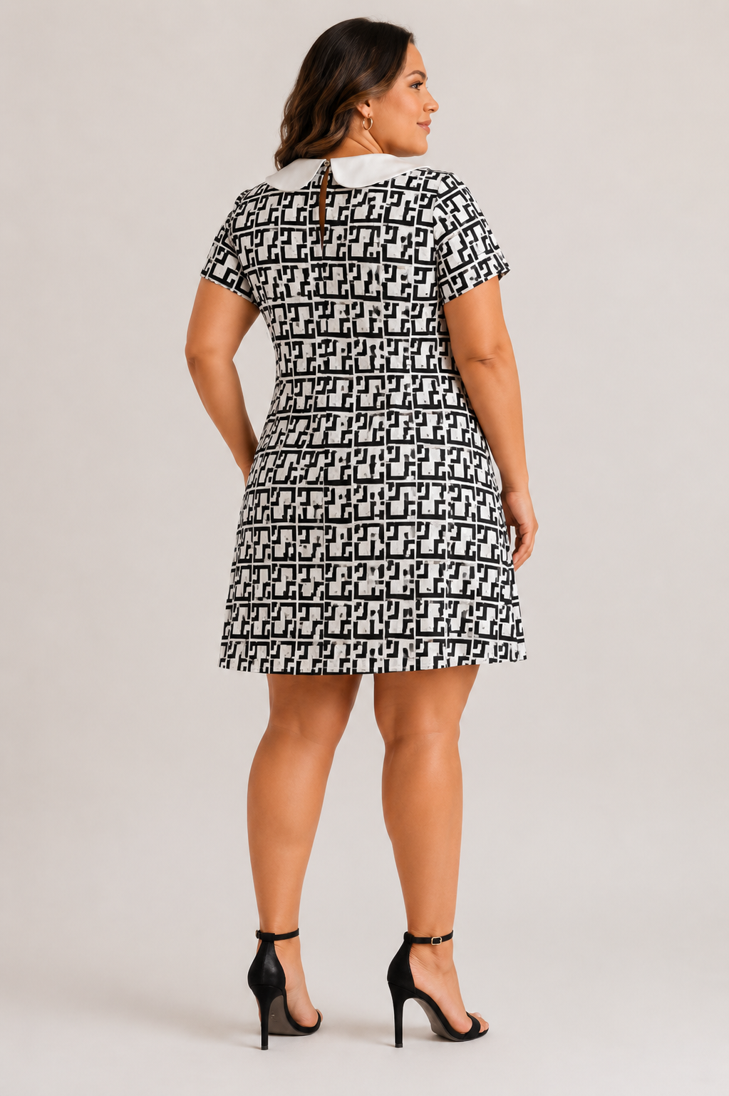 Classic Monochrome Print Midi Dress Size M